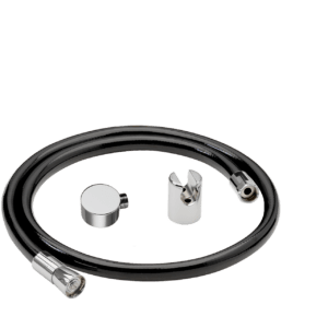 Schlauch in schwarz mit Verschraubungen aus Messing verchromt mit Wandhalter