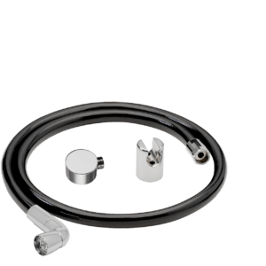 Schlauch in schwarz mit Verschraubungen aus Messing verchromt mit Wandhalter